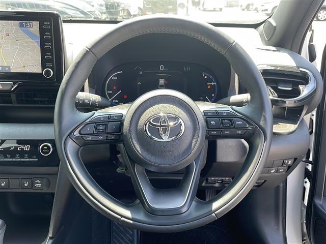 気になる車はすぐにお問い合わせください！画面右側の0066から始まる無料ダイヤルからお問い合わせ下さい！専門スタッフがお車のご質問にお答えいたします！