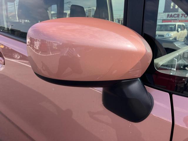 シンプルなドアミラーです☆