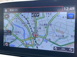 【マツダコネクトナビ】車内の雰囲気にマッチした一体型タイプのナビ。各種車輌設定やBluetooth再生等、様々な機能が楽しめます。直感的なダイヤル操作が可能で、使い勝手も良好です。