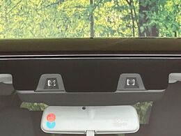 【スズキ　セーフティサポート】走行中に前方の車両等を認識し、衝突しそうな時は警報とブレーキで衝突回避と被害軽減をアシスト。より安全にドライブをお楽しみいただけます。