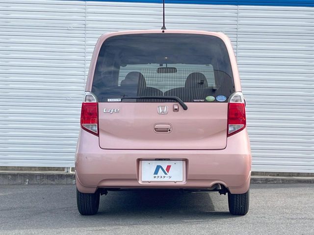 安心の最長10年・走行無制限保証（有償）をご用意。保証内容も充実はもちろん、無料点検＆オイル交換や、年中無休の全国・24時間ロードサービスも付帯されておりますのでご安心下さい。