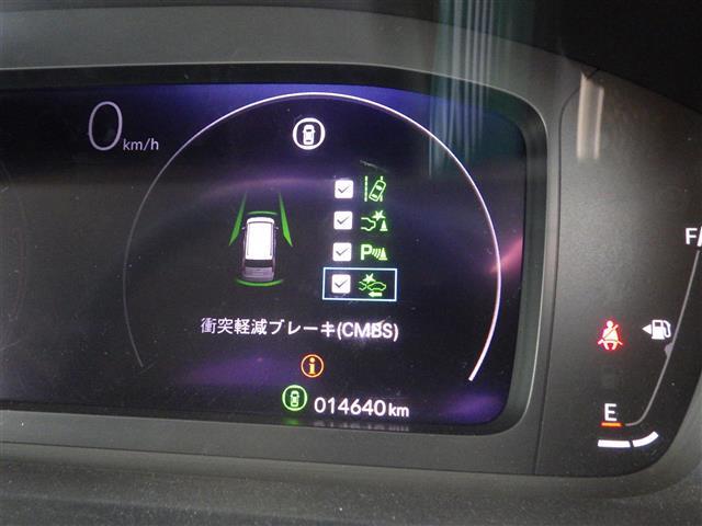 【スピードメーター】メーターがシンプルで見やすく運転しやすいですね！