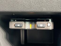 【ETC】高速道路の料金所をストレスなく通過！話題のスポットやサービスエリアに多い「スマートIC」利用時は必須のアイテムです。当店でセットアップを実施、ご納車当日からすぐにご利用いただけます！