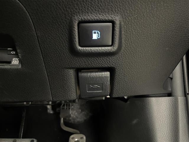 【運転席操作部】快適なドライブを楽しむための機能が装備されています！運転席から触れるので、使いやすいです！除菌プランいれていただくと、さらに清潔で安心していただけます！