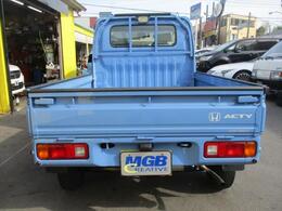 面倒なイメージの車検もMGBが解決！ベテランスタッフが365日お客様のご都合のいい日時に迅速対応いたします！また、お車の気になる点や遠出の際のチェックなど、細かいメンテナンスもお手の物です！