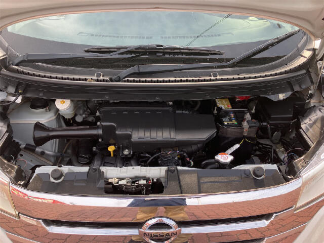 自社ホームページでは、お得な情報満載！最新チラシや目玉車などの情報は【ナオイオート　車販売】で検索★