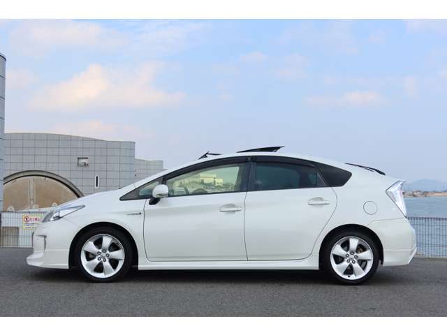 トヨタ プリウスα 1.8 S ツーリングセレクション 2013年 14.9万