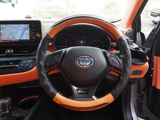 弊社はほぼ一人で営業活動をしておりますので、ご来店いただける際は事前にお問い合わせをいただく方がお待ちいただく事も少ないかと思います☆在庫車両も離れた駐車場に保管している事もあります☆