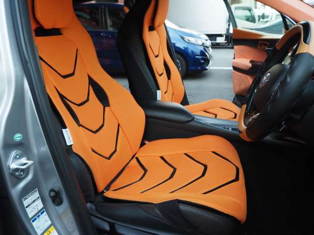 ～ご来店いただいた方へ～　弊社在庫は複数駐車場に点在している為、ご来店いただいた際に御覧いただけない場合がございます☆事前にご連絡いただき、車種等お伝えいただけましたらご準備してお待ちしております☆