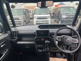 ☆弊社の整備工場には国家資格を持った整備士が多数在籍しております。また、軽自動車だけでなく普通車や外車の整備も実施しておりますのでご購入いただいたお車だけでなくご家族のお車の整備もお任せください☆