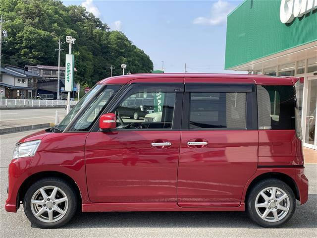 左側面の写真になります。しっかり仕上げしておりますので、お客様の顔もしっかり映り込むくらいピカピカの状態です！右の問い合わせボタンから、まずはお気軽にお問い合わせください！お得な情報も満載です！
