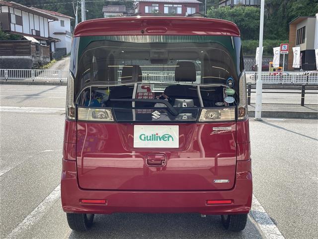 こちら後ろの写真になります。店舗にて現車の確認も頂けますので、お電話で在庫のご確認の上是非ご来店くださいませ！ご来店特典もございます！まずはご予約のお電話お待ちしております。【0078-6002-312944】