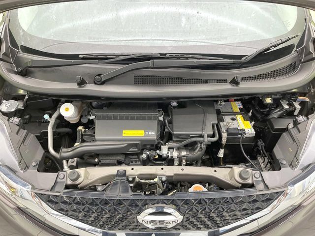 親切・丁寧な専門メカニックスタッフが応対！・車検・点検整備・事故等の修理などアフターサービスも安心。お車のカスタマイズもネクステージのサービススタッフまでご相談ください！