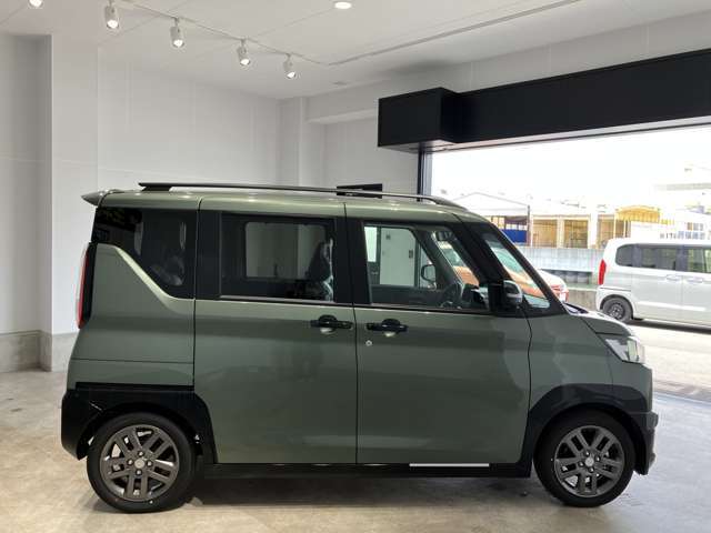 ☆当店の届出済・登録済未使用車は、原則走行距離が10km未満で年式が2年以内の車としております。☆豊富な在庫から車種、グレードや色をお選びいただくことできます。