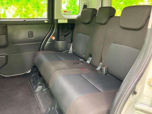 WECARSでは各商談席に大型モニターをご用意しております！見やすい大画面でゆったりと全国の在庫をご覧いただけます！是非ご来店お待ちしております！