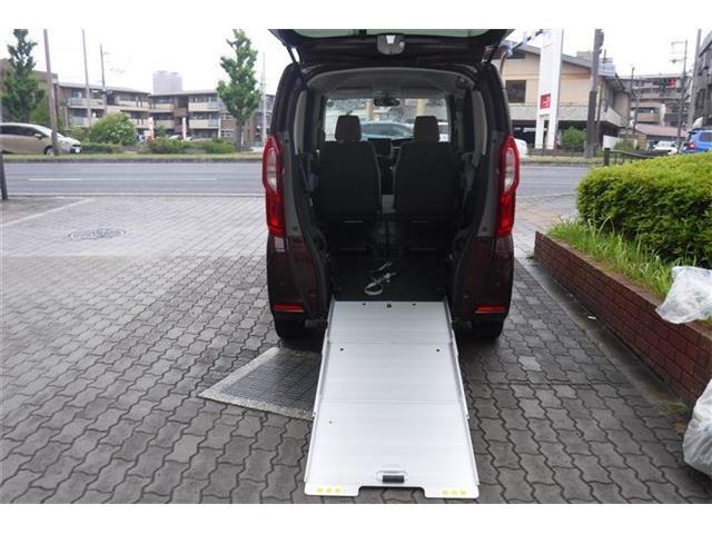 電動ウインチ、リモコン付きです