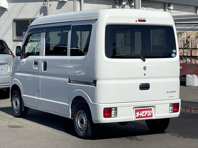 展示車両は登録諸経費等も含めた全車総額表示♪安心してお車をお選び頂けます♪弊社ベテランスタッフがご案内させて頂きます♪