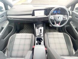 輸入車グループ総在庫数約2，000台！全国の系列店からメーカー・車種問わずご紹介出来るので、あなたにピッタリのお車が見つかるはずです♪まずはお問い合わせ下さい☆