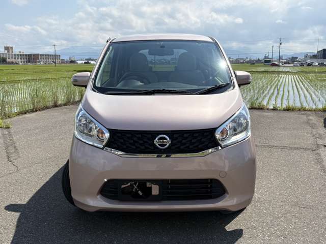 自社整備工場を完備しておりますので、整備・車検・修理などアフターサービスもお任せ下さい。お客様が充実したカーライフをおくれるよう全力でサポートいたします。