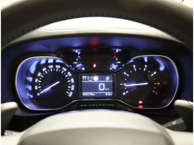 カーセンサーを見て電話しましたとお伝え下さい。0078-9711-254277までお気軽にお電話下さい。全国納車可能です。納車方法に関してもお気軽にご相談ください。