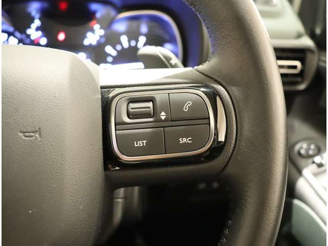 カーセンサーを見て電話しましたとお伝え下さい。0078-9711-254277までお気軽にお電話下さい。全国納車可能です。納車方法に関してもお気軽にご相談ください。