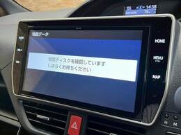 アイポイントが高く、非常に見晴らしの良いコックピットはロングドライブに最適。一度乗ったら病みつきです。