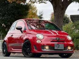 フロントガラス3面にはウルトラビジョンのガラスフィルムが施工されています♪