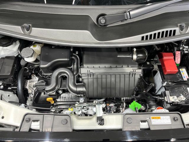 親切・丁寧な専門メカニックスタッフが応対！・車検・点検整備・事故等の修理などアフターサービスも安心。お車のカスタマイズもネクステージのサービススタッフまでご相談ください！