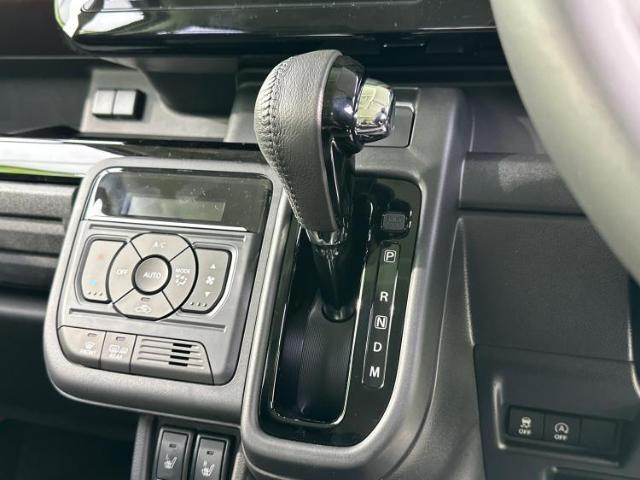 お車に合わせて無料保証以外にも、保証範囲、期間、距離を拡充させた有料保証もご用意しております！中古車の購入が初めてで不安・・・というお客様もご安心ください！