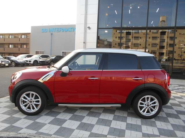 当店では実質年率2.9％から最長120回までのローンを取り扱っております。通常オートローンだけでなく、自由返済型ローンの取扱いもあり、お客様のご要望に合わせご提案させて頂きます！