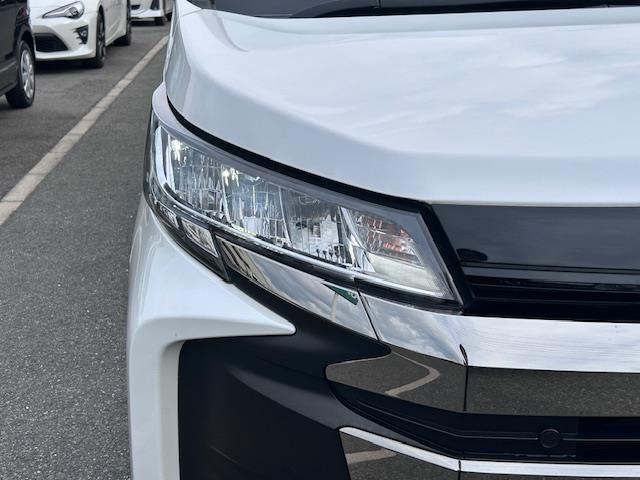 【ライト・ランプ】『ライト/ランプ周辺』の画像になります。写真の内容に関してご不明点、ご質問等がございましたらお気軽にガリバー店舗までお問い合わせください。