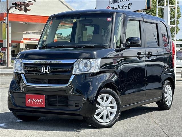 弊社は全メーカー新車取り扱い店です。お客様のお好みに合わせた中古車探しも全国のオークション会場より探してまいります！