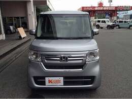 ケイカフェはオールメーカーのお車を取り揃えておりますので、1度のご来場でオールメーカーのお車を実際に見て比べていただくことが出来ます。試乗車も多数ご用意しておりますので、楽しく乗り比べしましょう！