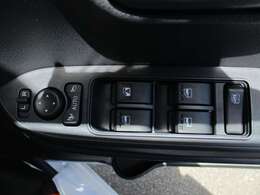 便利なパワーウインドウも完備です！