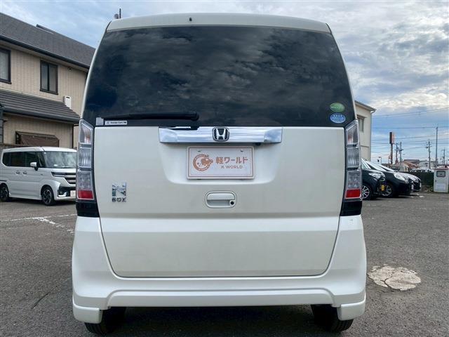 当店は、新車～登録済未使用車、お買い得軽自動車まで、多数在庫しております♪軽自動車の事なら全て当店にお任せください！目玉車両もございますので、ぜひ一度軽ワールドへお越しくださいませ！