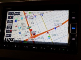 純正ナビ搭載。初めてお出掛けする場所でも快適・安心です。