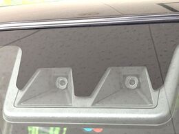 【スマートアシスト】走行中に前方の車両等を認識し、衝突しそうな時は警報とブレーキで衝突回避と被害軽減をアシスト。より安全にドライブをお楽しみいただけます。