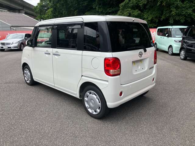 当店は常時100台以上の展示車輛を取りそろえ皆様のお越しをお待ちしております。
