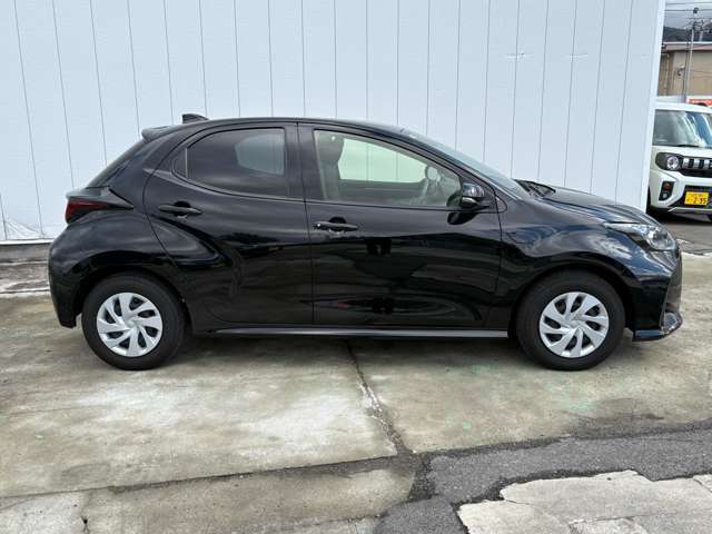 外装も特に目立つ大きな傷やヘコみ等も無くキレイな状態です！