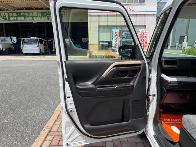 助手席側ドア