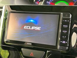 【ナビゲーション】使いやすいナビで目的地までしっかり案内してくれます。各種オーディオ再生機能も充実しており、お車の運転がさらに楽しくなります！！