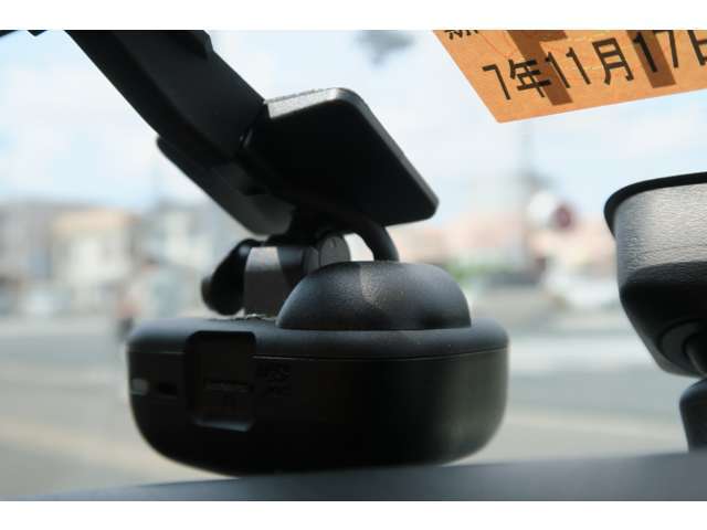 当店の規定に満たない足回りのゴムブーツ類は新品に交換した後納車になりますので安心です♪