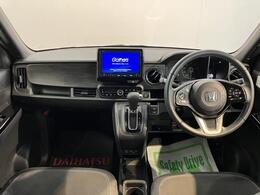 弊社営業時間は朝9：30から夕方18：00です♪