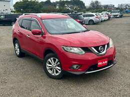 当店はご予約優先となります。特に週末お客様のご来店が多く店内が非常に混み合っており突然のご来店になりますと充分なご対応が出来ない場合がございます。事前にお電話または公式LINEにてご予約下さい！