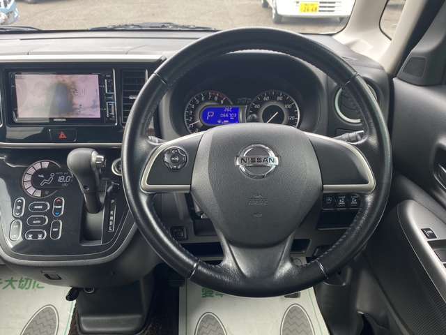 中古車は、新車と異なり、使用した程度により同じ車はありません。中古車選びは出会い探し中古車は1点ものです。少しでも気になるお車がございましたら、すぐにお電話かメールにてお問い合わせ下さい。
