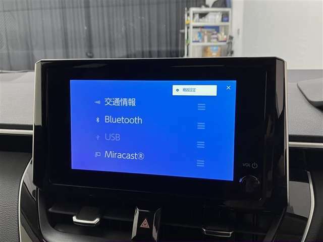 ブルートゥースに接続することにより、スマホに入ったお気に入りの音楽を車内で楽しむことができます♪あると本当に便利な機能になっています！