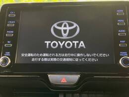【ナビ機能付きディスプレイオーディオ】ナビ機能搭載の他、お持ちのスマートフォンと連携して、ナビやbluetoothでの音楽再生が可能です♪デザインはもちろん操作性も良好！