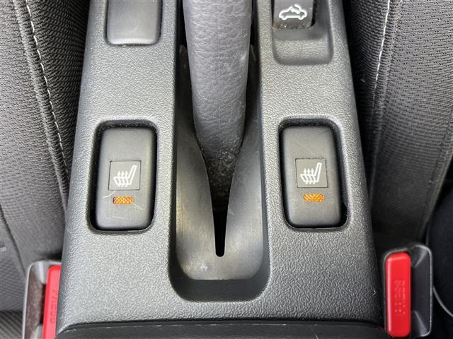 【シフトレバー】シフトも操作しやすく快適なドライブを楽しんでいただけます！