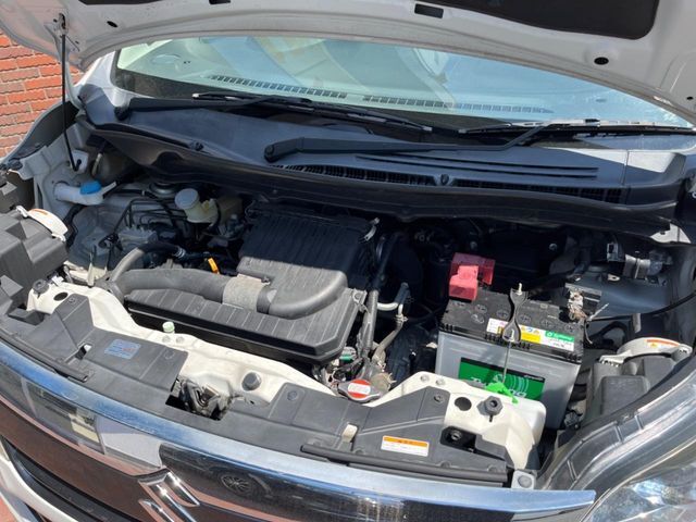 親切・丁寧な専門メカニックスタッフが応対！・車検・点検整備・事故等の修理などアフターサービスも安心。お車のカスタマイズもネクステージのサービススタッフまでご相談ください！