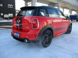 4WDだから冬道も安心。